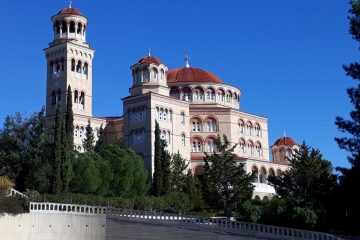 קריסמס ומסיבות סילבסטר באתונה – מה פתוח מה סגור  והזמנה לבילוי עם אמנון גופר