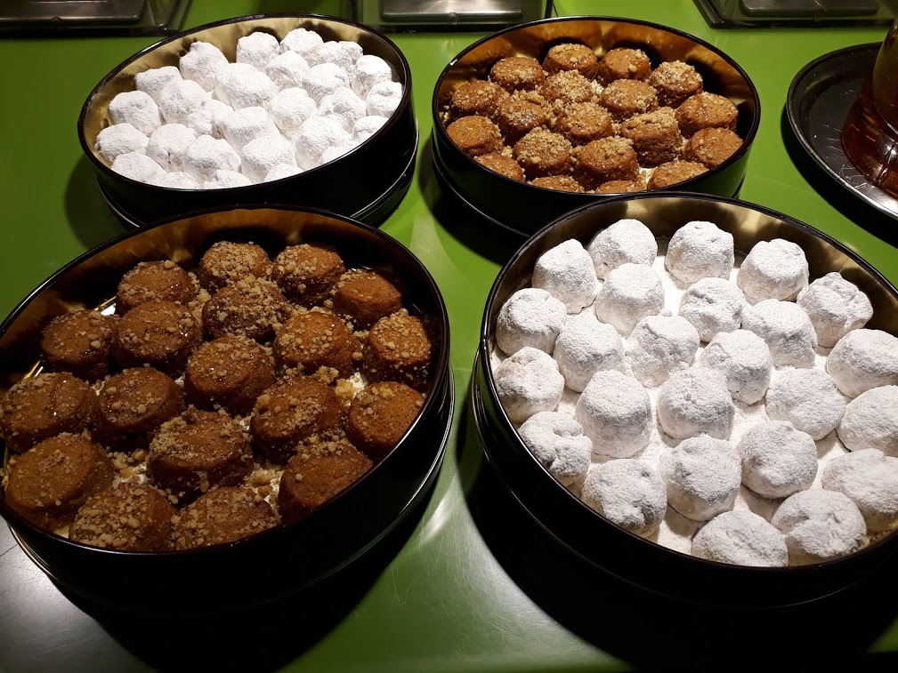 מאכלים מתוקים בחג המולד באתונה – נגיעה מטיול קולינרי